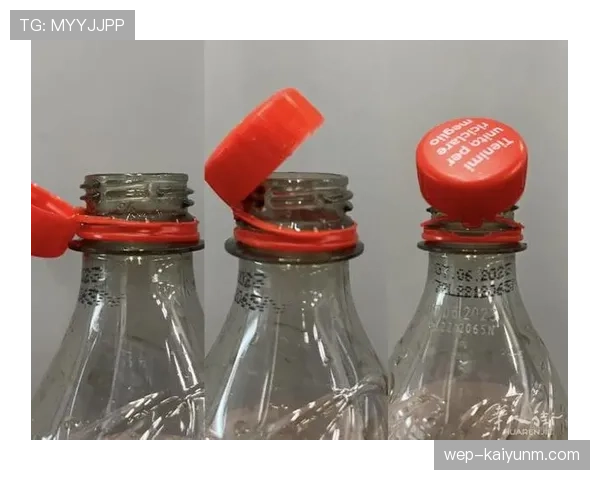 特雷·杨家的冰箱里塞满了能量饮料，连瓶盖都没拧开过